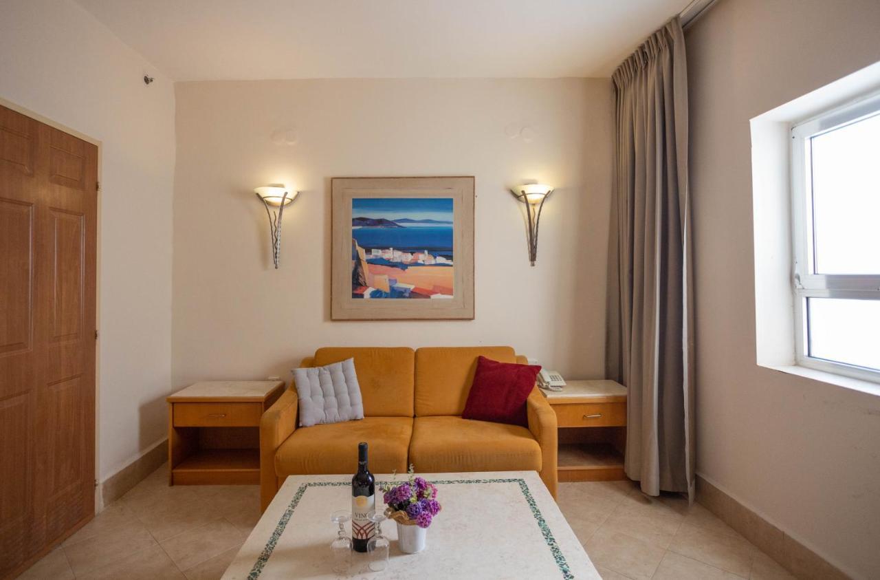 Marom Hotel Haifa Esterno foto