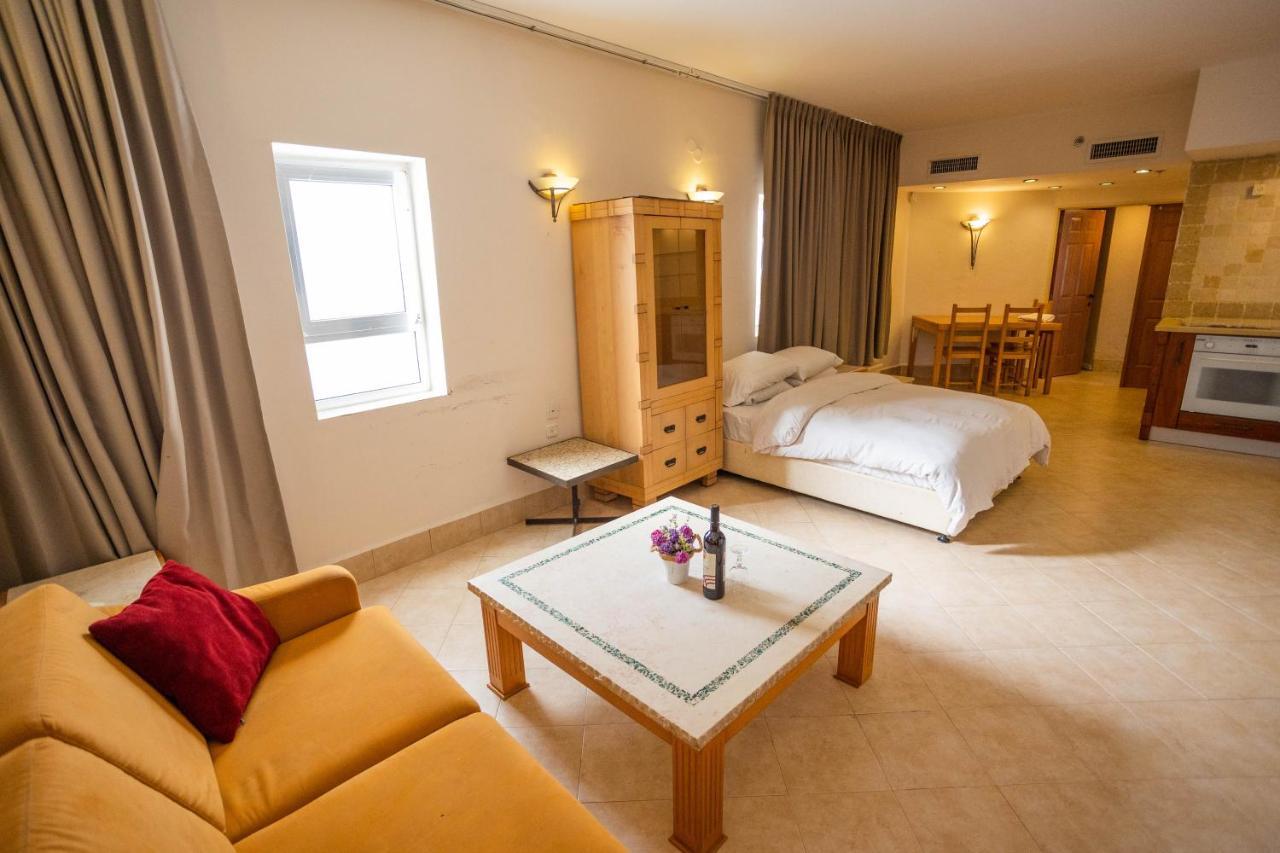 Marom Hotel Haifa Esterno foto